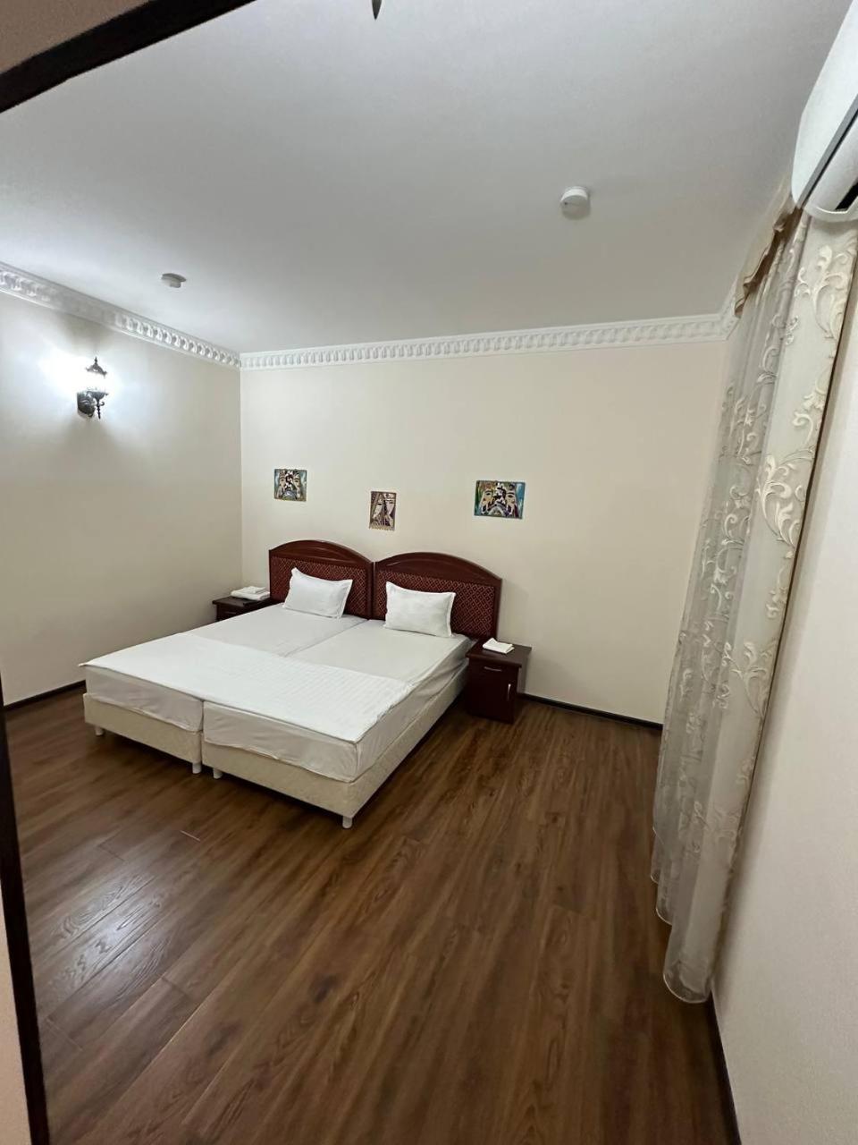 Shoxtut Boutique Hotel Buchara Buitenkant foto