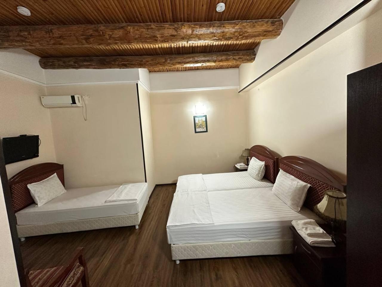 Shoxtut Boutique Hotel Buchara Buitenkant foto