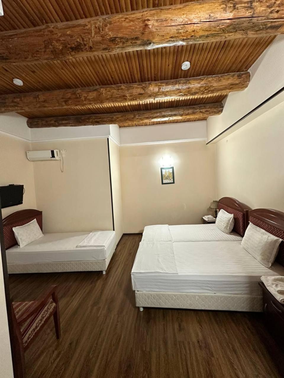 Shoxtut Boutique Hotel Buchara Buitenkant foto